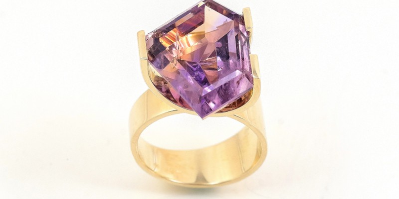 _DEN2526 JAV első jav