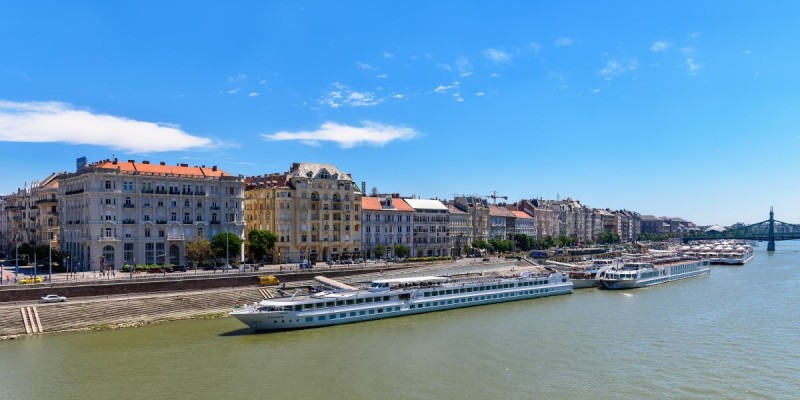 https___www.ittjartam.hu_images_cikkek_1179-budapest-etterem-belgrad-rakpart-ettermek