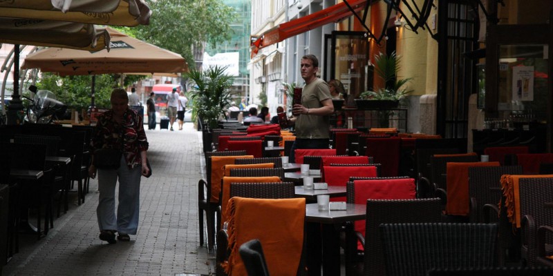 Liszt Ferenc tér - 9