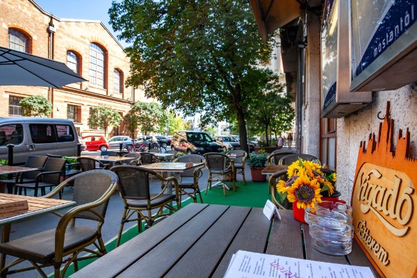 Vigadó Étterem és Söröző