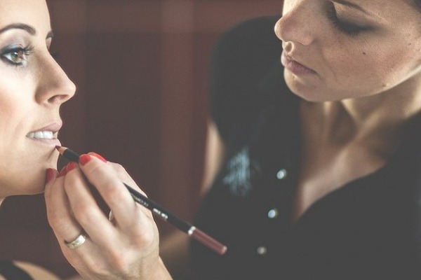 Celebrity Beauty Studio