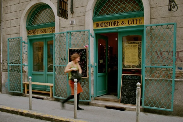 Massolit Books & Café